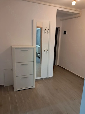 Inchiriez apartament cu o camera - imagine 3