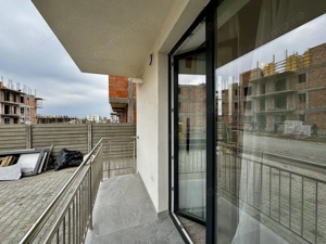 2 camere Giroc - parter, curte privata 25mp, bloc 2026, loc de parcare - imagine 9