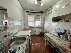 Apartament 3 camere, 66 mp, zona Piata - Valea Rosie - imagine 5