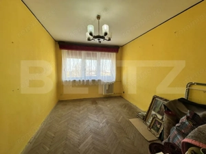 Apartament 3 camere, 66 mp, zona Piata - Valea Rosie - imagine 3