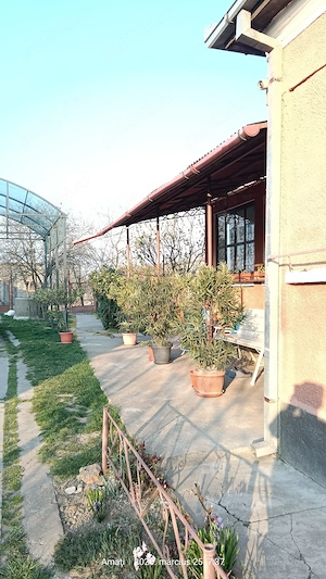 Vând Casă in Amati Stradă Principală. Mai multe detalii la telefon - imagine 3