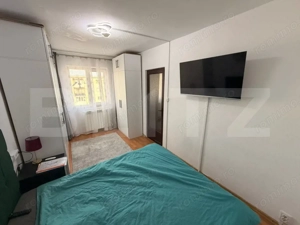 Apartament 2 camere semidecomandat Craiovita Noua zona statia 30 - imagine 2