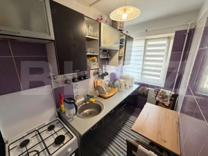 Apartament 2 camere semidecomandat Craiovita Noua zona statia 30 - imagine 7