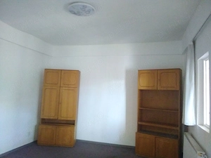 Spatiu de inchiriat la casa, central, 60 mpu x 33 lei mp  Ploiesti - imagine 9