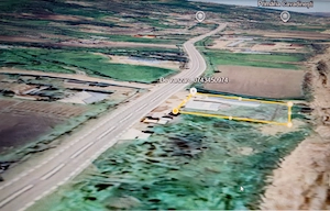 Teren de vanzare cu constructii. Oportunitate deosebita. - imagine 6