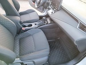 Toyota Corolla Hatchback Hybrid - imagine 5