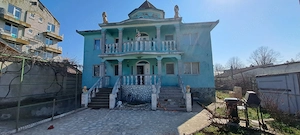 Eforie Sud vila 11 camere garaj subteran langa parc