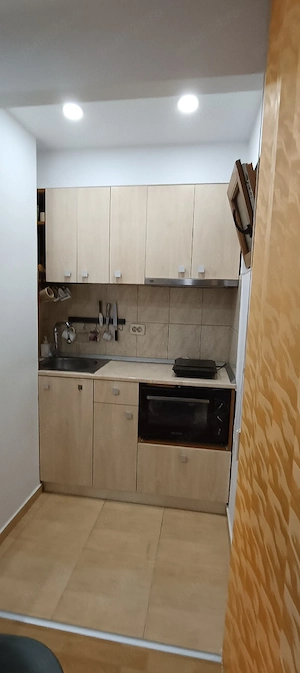 vând garsonieră confort 3 