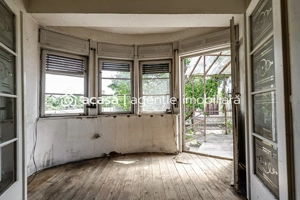 Casă pe Dorobanților | 716 mp teren | centrală gaz | Pârneava - imagine 6