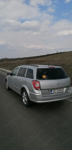 Vând Opel astra h 1.9  - imagine 4