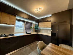 Casa cu 4 camere de vanzare, moderna, teren 360 mp in Livezeni - imagine 10