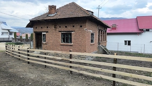 Casă bătrânească de vânzare în Corbi   locul unde liniștea întâlnește natura