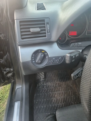 Audi a4 b7 s line quattro 2.0 170 cp - imagine 4