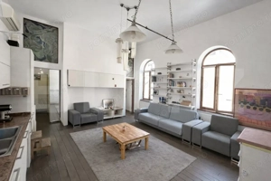 Apartament 3 camere ultracentral 75 mp, terasa, tavan inalt