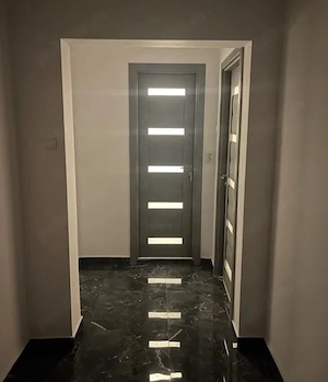 SL0B0ZIA - IL - chirie apartam 2 camere - imagine 4