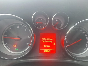 Vând sau schimb  - imagine 3