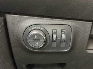 Opel Corsa E 2015 1.4 Benzina 90 CP Euro 6 - imagine 9