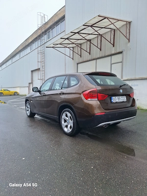 BMW X1 Xdrive18D   - imagine 4