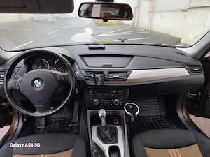 BMW X1 Xdrive18D   - imagine 6