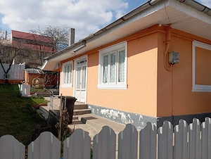 Casa de vânzare  - imagine 2