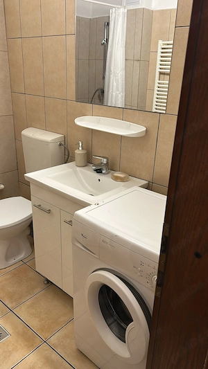 Dau spre inchiriere apartament cu doua camere  - imagine 6