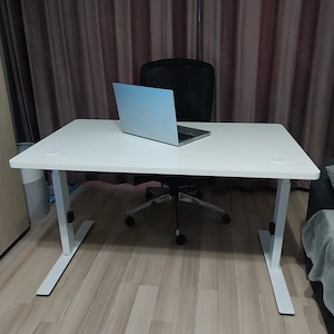 Birou AB 120,cadru metalic reglabil!