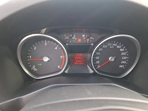 Ford Mondeo 2.0 TDI - imagine 8