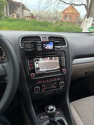 Vand VW Golf 6 1.6 TDI an 2011 euro 5 NAVI - imagine 8