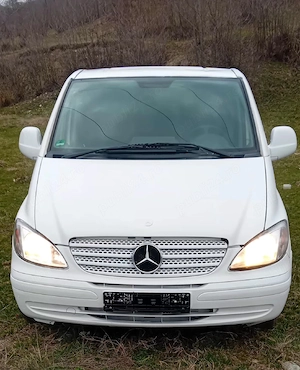 vând Mercedes Vito extra long 8+1 motor 2.2 150cp