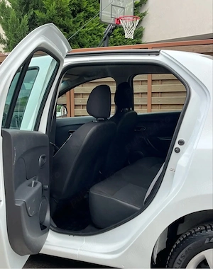 Dacia Logan 1.2Benzina+GPL de fabrica   Primul Proprietar de nouă , cumpărată și utilizată din 2015  - imagine 7