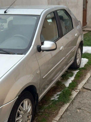Dacia Logan din 2007  - imagine 7