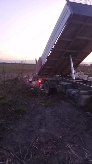 Vand autoutilitara - imagine 4