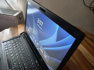 Fujitsu 32GB RAM | i5-8250U | SSD | Ecran Full HD IPS - imagine 2