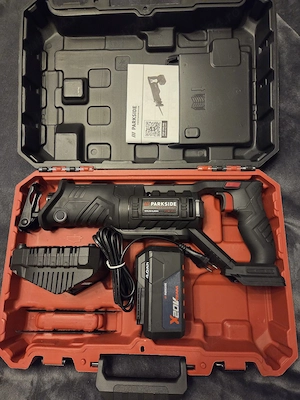 fierastrau sabie parkside performance 20v 