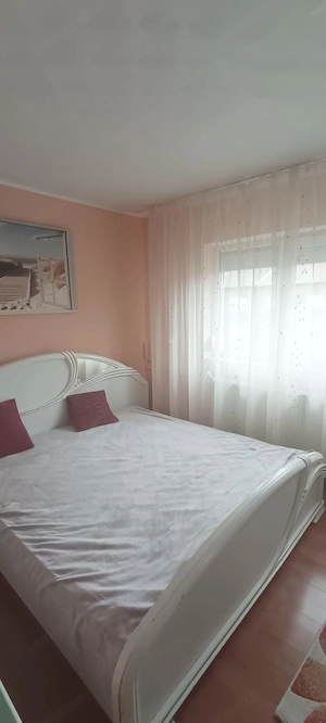 Dau in chirie apartament  2 camere Oradea