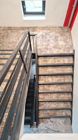 Servicii montaj mocheta   LVT   PVC   SPC