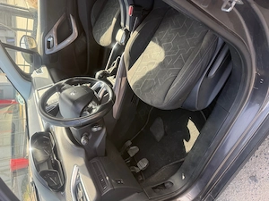 Peugeot 2008 PureTech 82 Active - imagine 9