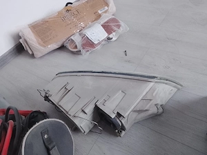 Faruri skoda octavia  - imagine 4