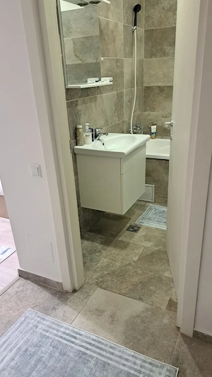 Garsoniera 40mp balcon centrala aer condiționat 295 Euro - imagine 5