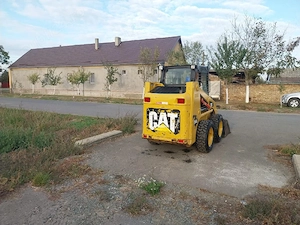 Vand mini incarcator CATERPILLAR model 216B3 - imagine 4