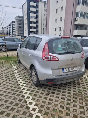 Vand Renault Megane Scenic - imagine 4