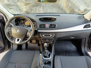 Renault Megane 3, 1.5 DCI, 110CP, 2010, EURO 5, 265400 km - imagine 5