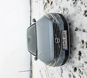 Vânzare Volvo v 60, 2000cc,120 cp,model bussines,an 2018,195500 km',culoare albastra,automata 9 trep - imagine 2