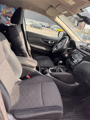 nissan qashqai 7200 euro , 1.2 benzina - imagine 5