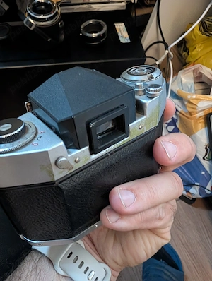 Aparat Foto Vintage SLR Exa 1a cu Obiectiv Carl Zeiss Jena 50mm f 2.8 - imagine 2