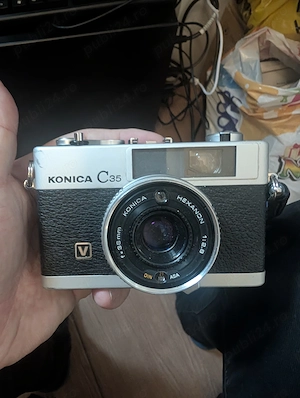 Aparat Foto Vintage Konica C35 Rangefinder pe film de 35mm