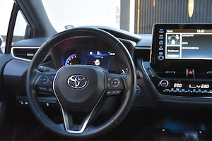 Toyota Corolla hybrid 2020 - imagine 5