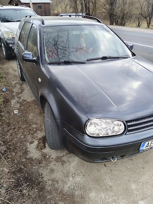 Golf 4 de vânzare cu motorul defect  - imagine 3