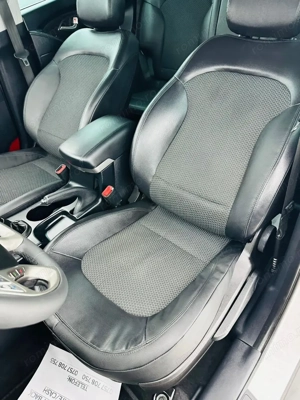 HYUNDAI IX35 - imagine 18