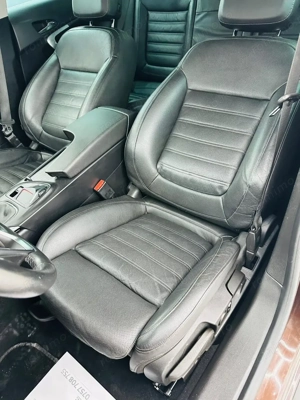 OPEL INSIGNIA - imagine 18